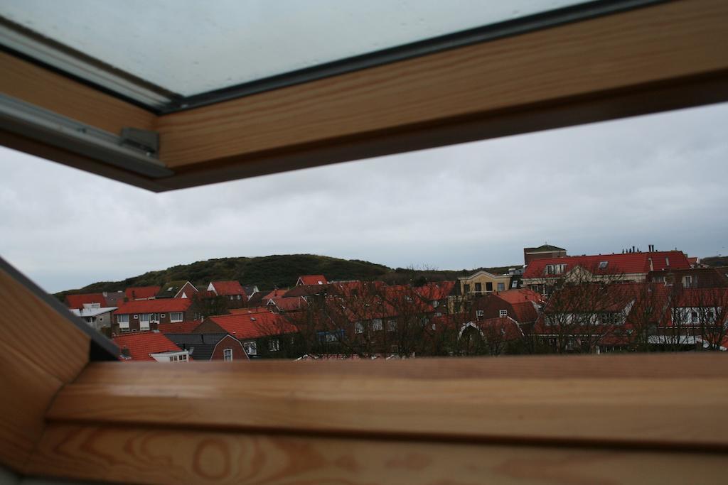 Koetsementen Appartementen Met Strandcabine Dombourg Extérieur photo