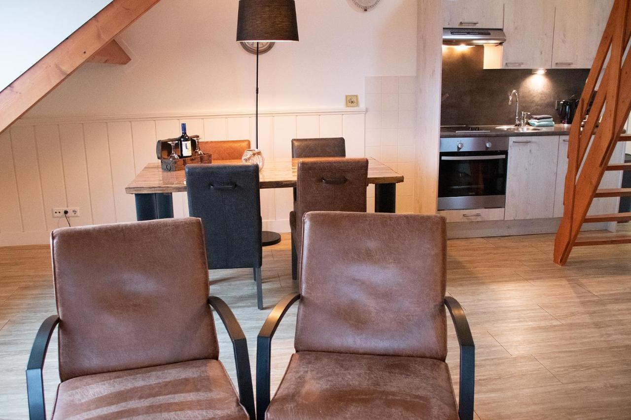 Koetsementen Appartementen Met Strandcabine Dombourg Extérieur photo