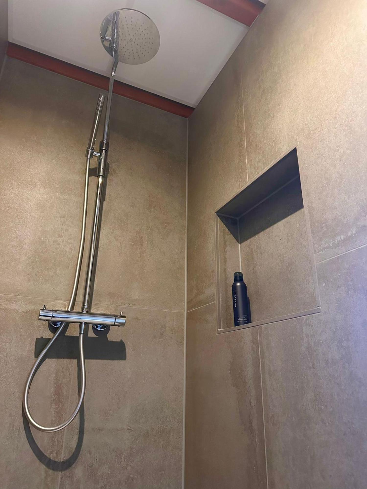 Koetsementen Appartementen Met Strandcabine Dombourg Extérieur photo
