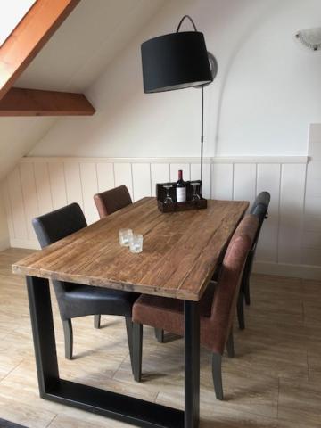 Koetsementen Appartementen Met Strandcabine Dombourg Extérieur photo