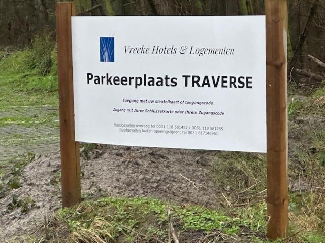 Koetsementen Appartementen Met Strandcabine Dombourg Extérieur photo