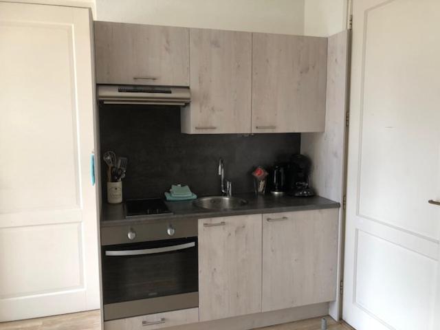 Koetsementen Appartementen Met Strandcabine Dombourg Extérieur photo