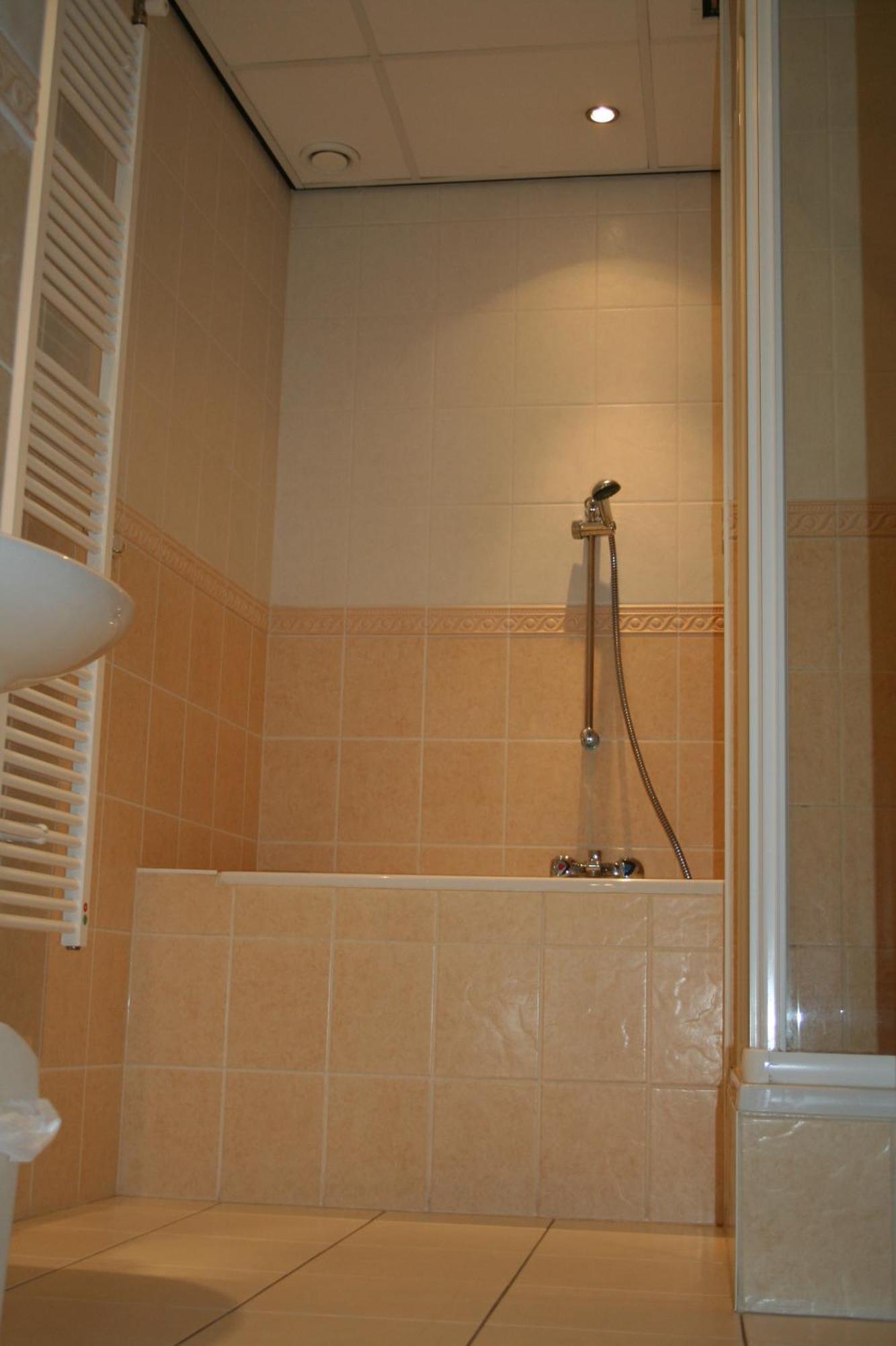 Koetsementen Appartementen Met Strandcabine Dombourg Extérieur photo